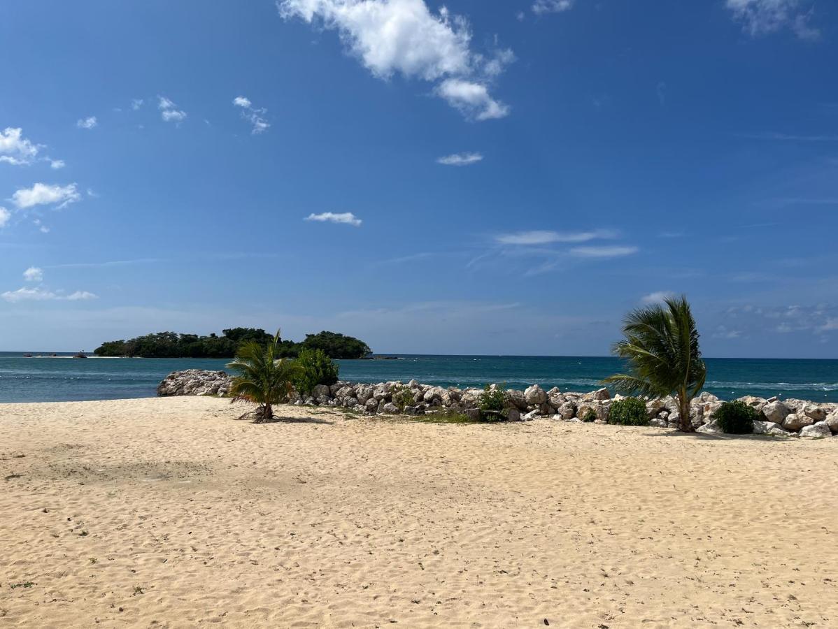 Stunning 2 Bedroom House At Point Village Negril Exterior photo